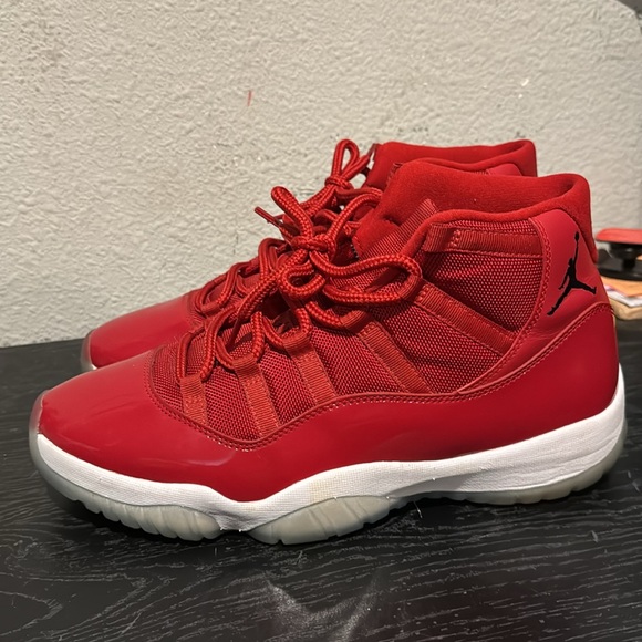 Air Jordan 11 Retro 'Win Like '96' Size 12 - Picture 3 of 6